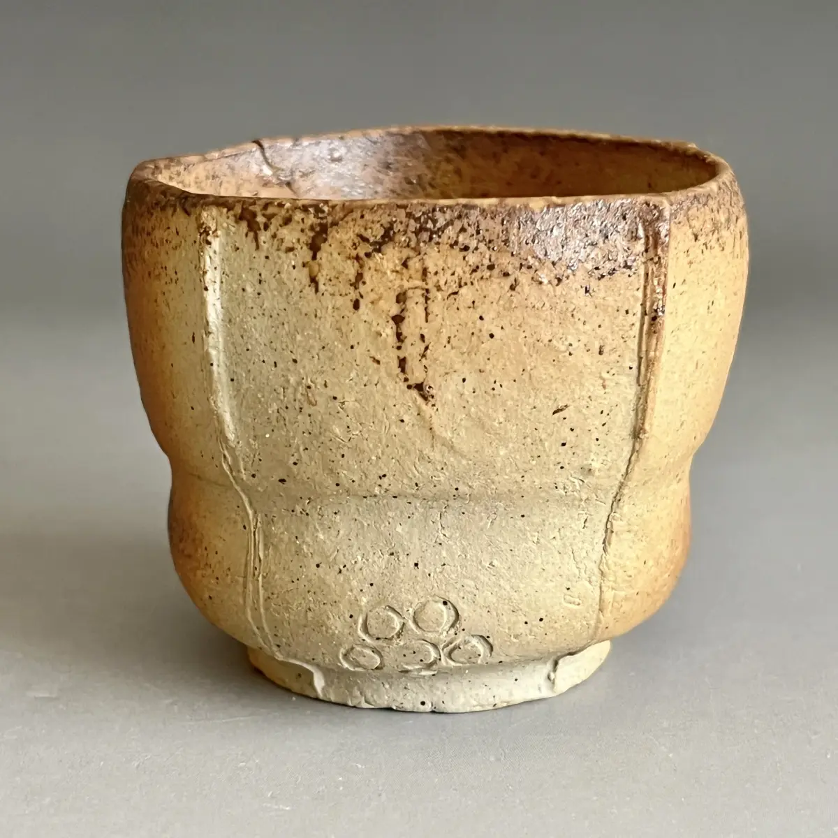 森陶岳 ぐいのみ 備前焼 ぐい呑 盃 酒器 寒風大窯 共箱 森陶岳 備前 寒風大窯 ぐい呑 酒盃 酒器 | 陶酔庵 -tousuian-