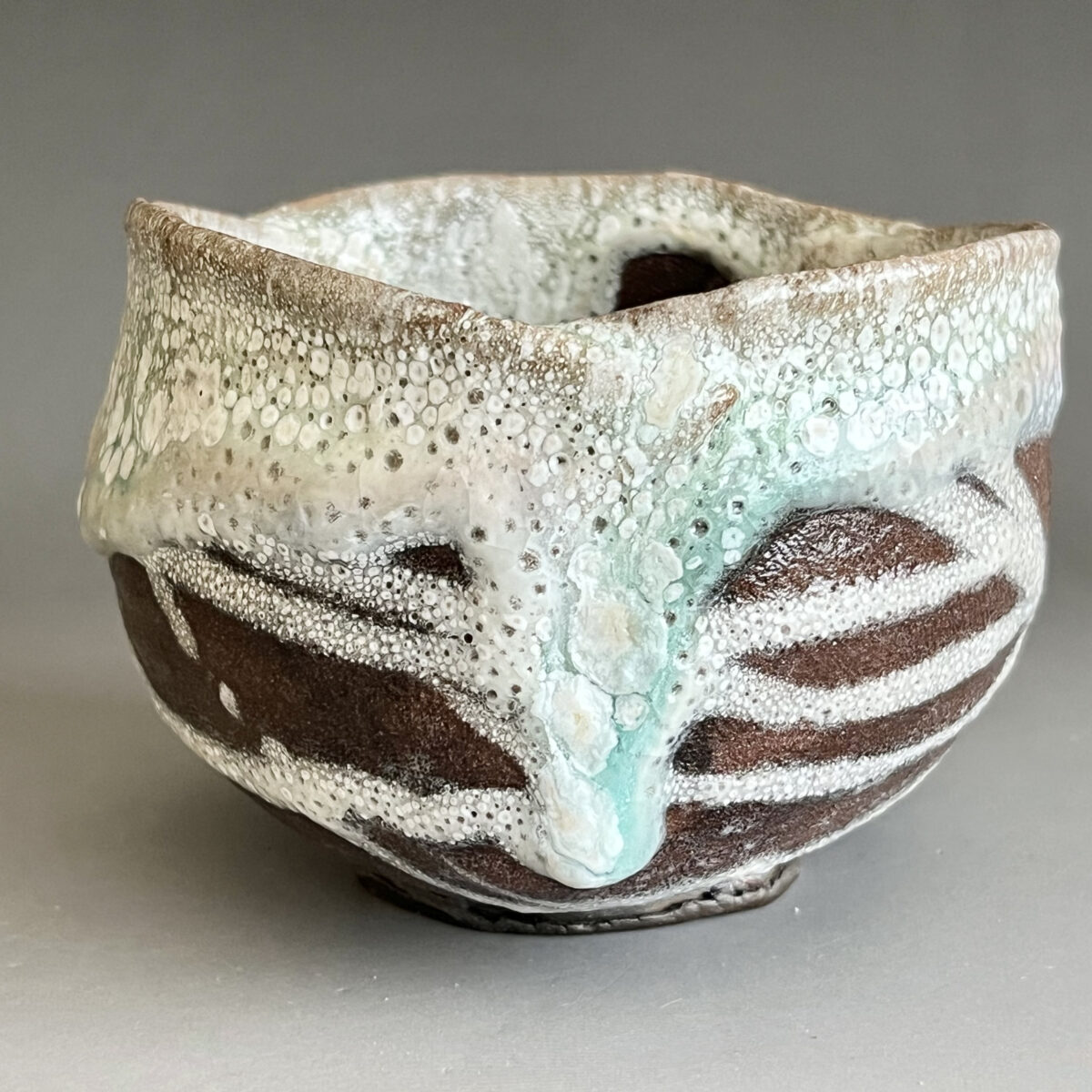 釉彩　結晶　志野　茶碗　銘 龍ノ髭