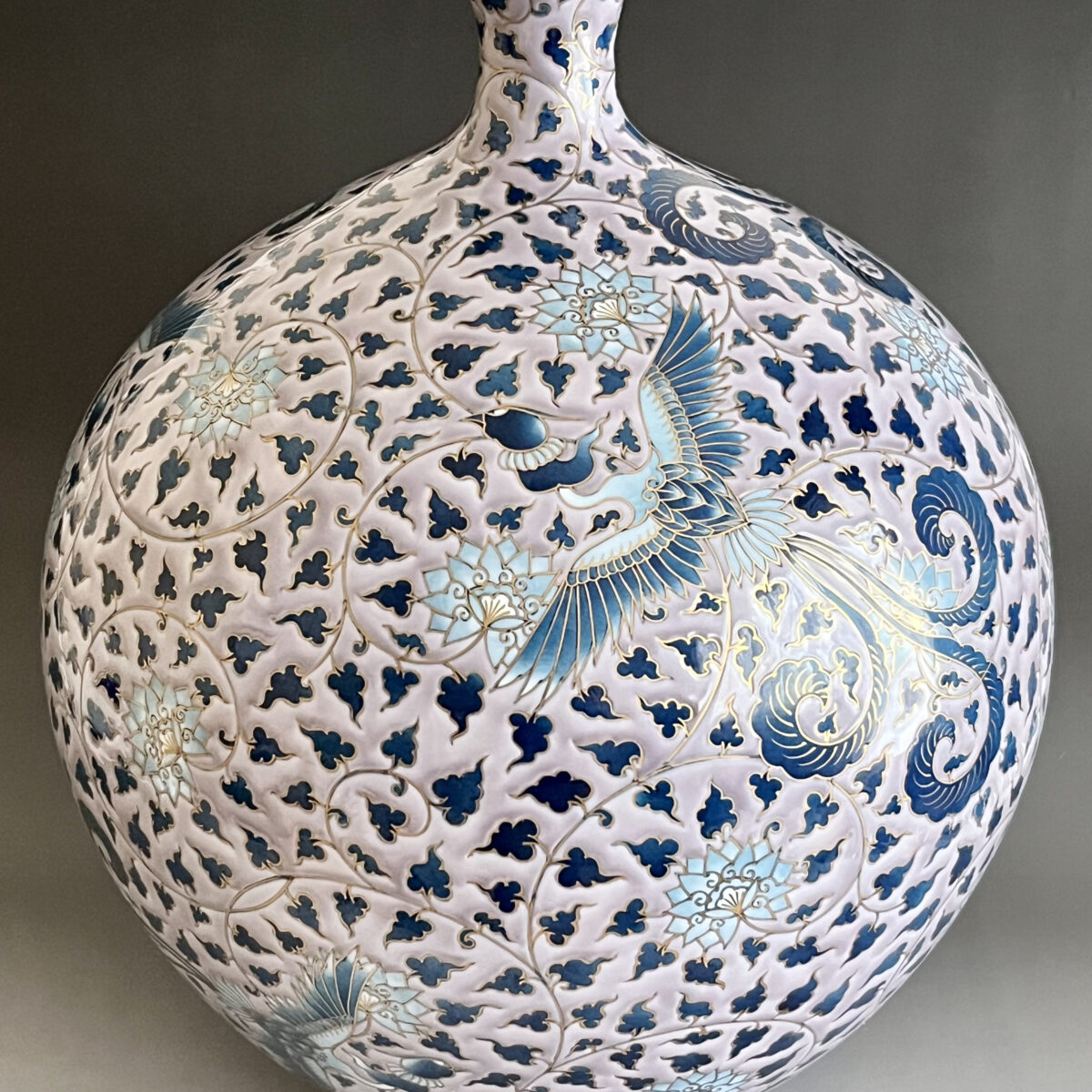 染錦　牡丹鳳凰図　壷