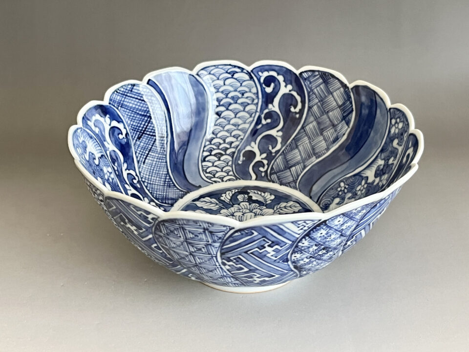 古余呂技窯 （二代 川瀬竹春）　染付　祥瑞　捻鉢　輪花鉢　和食器