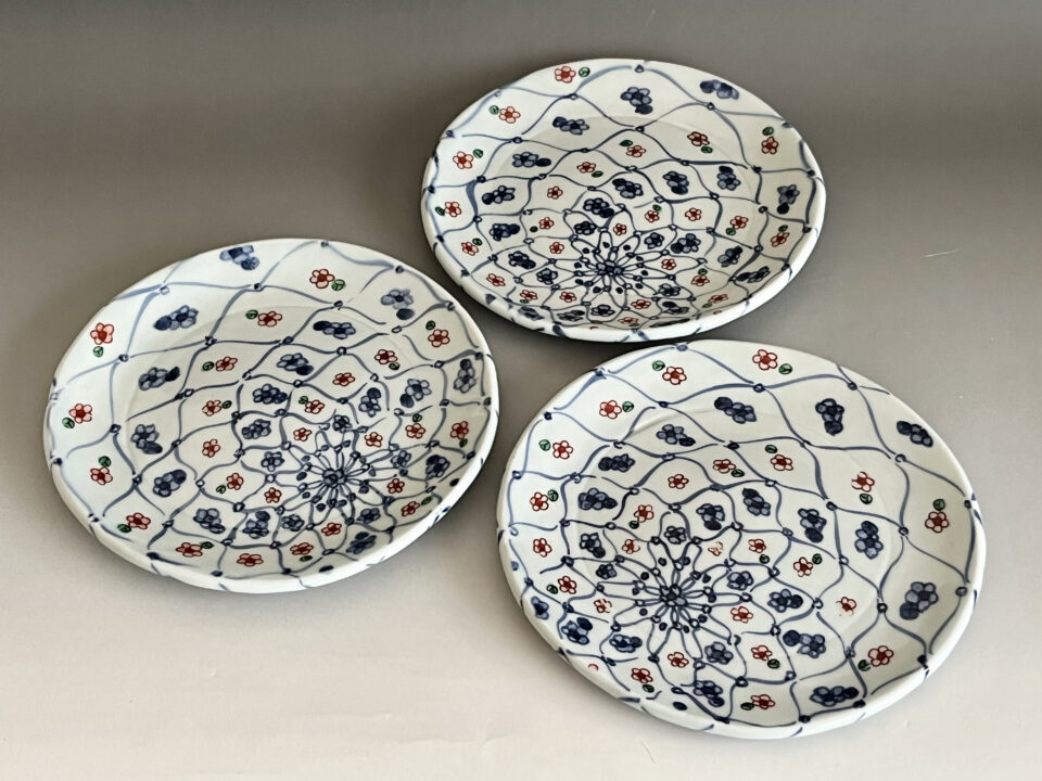 馬場京泉　京泉窯　染付　網手　色絵　梅花紋　皿　三客　三枚　銘々皿　和食器