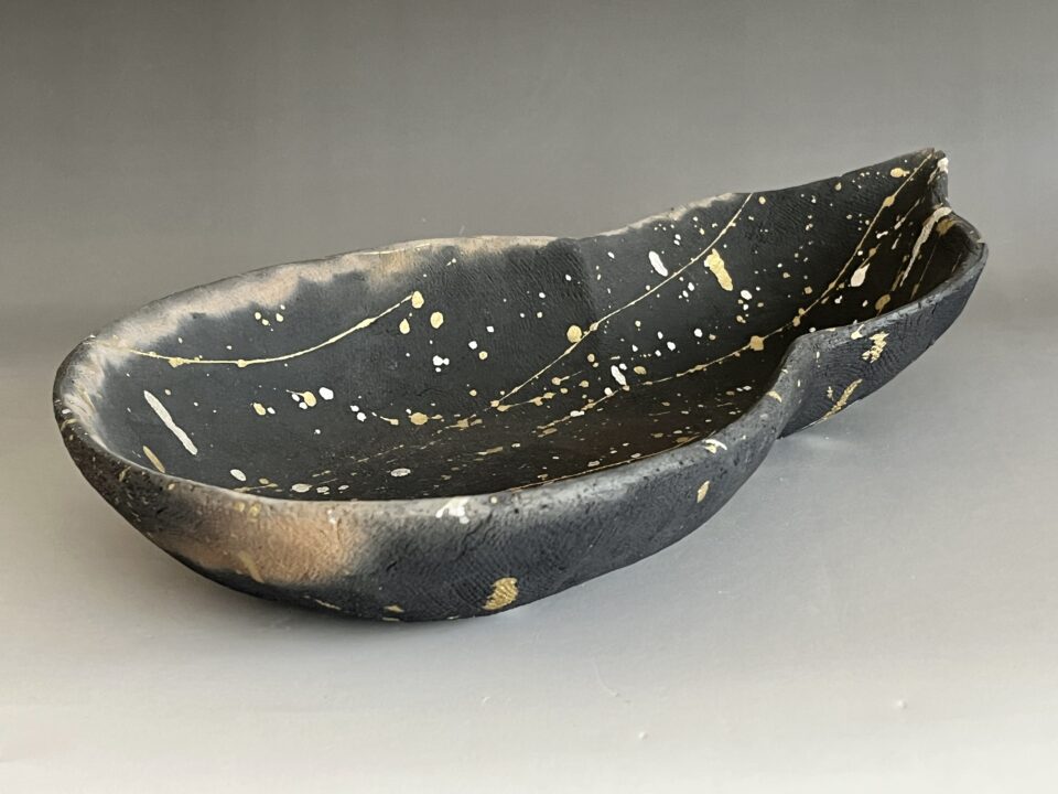 坂田甚内 （師 加守田章二） 益子焼　瓢形　黒陶　金銀彩　大鉢　胴径34.0㎝　モダン　和食器　現代アート