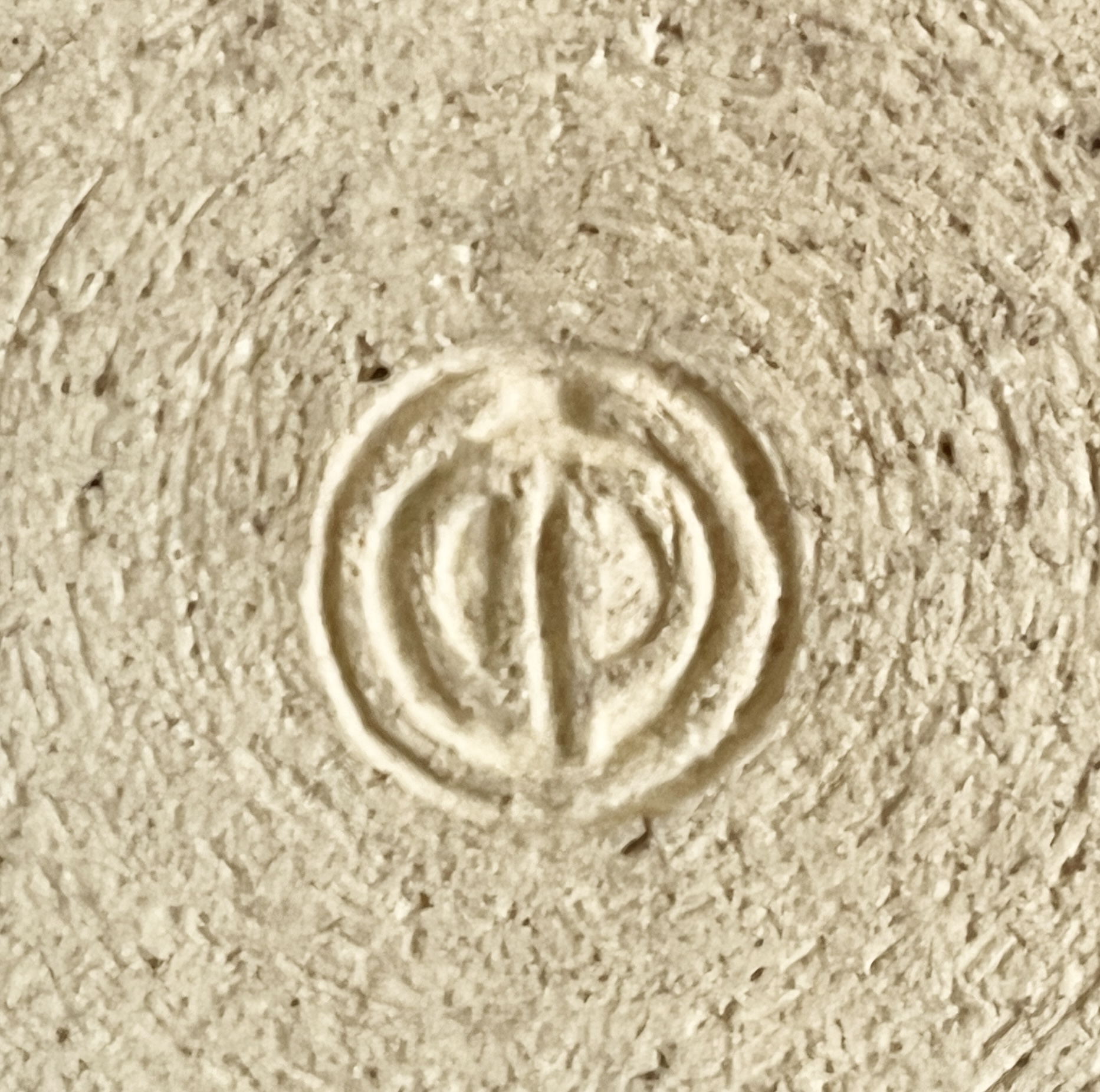 陶印（作印）：底面に『卯』の印がございます