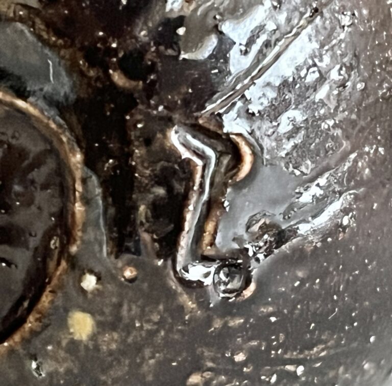 伊勢崎晃一朗 （父 人間国宝 伊勢崎淳） 備前　黒酒呑　ぐい呑　酒盃　酒器　黒備前の陶印