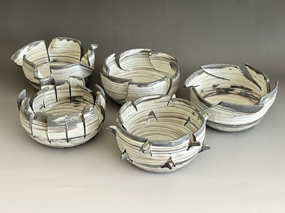 作者不詳　作家在銘　刷毛目　穴空き　変わり向付　五客　モダン　現代美術　懐石　会席　和食器