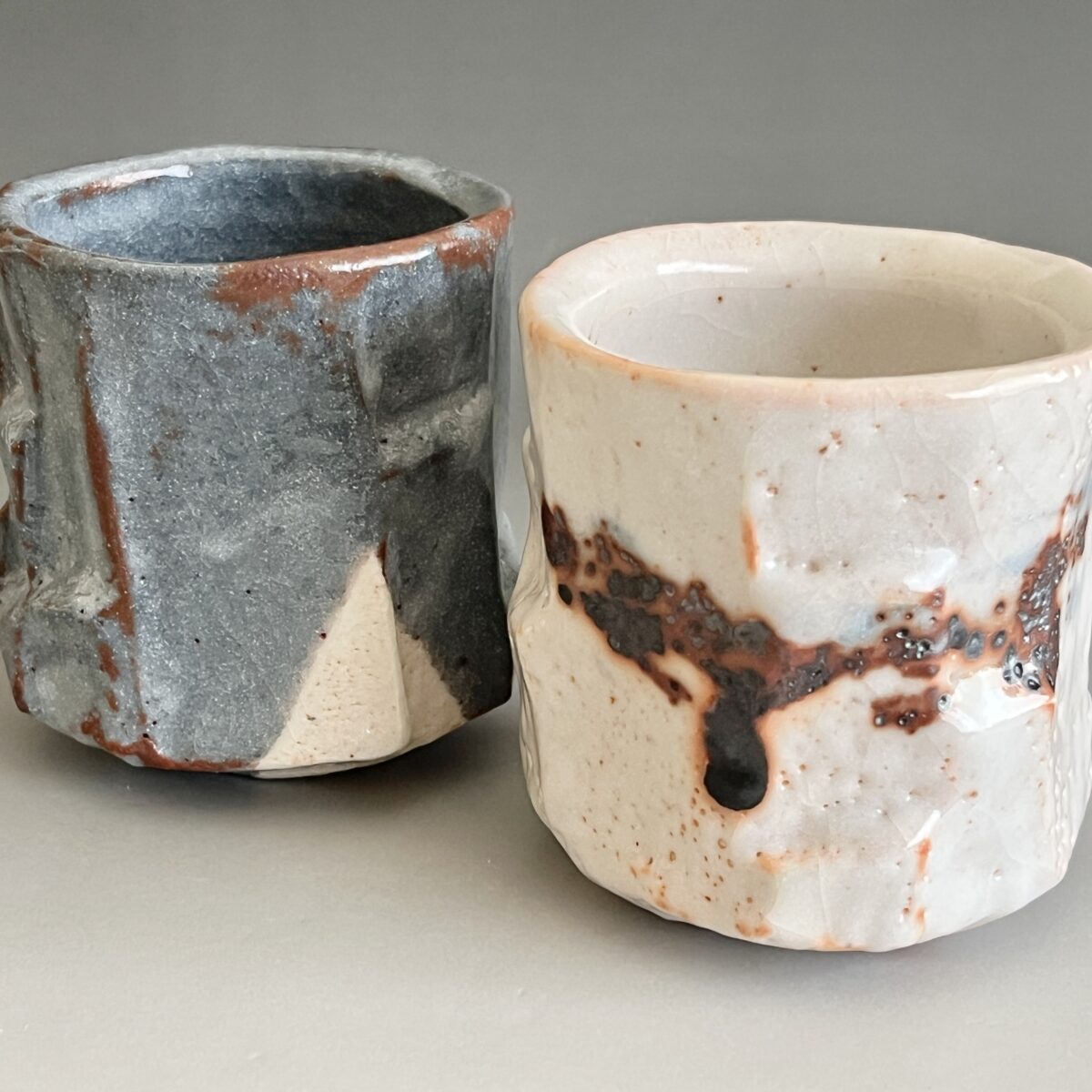 志野　湯呑　二客