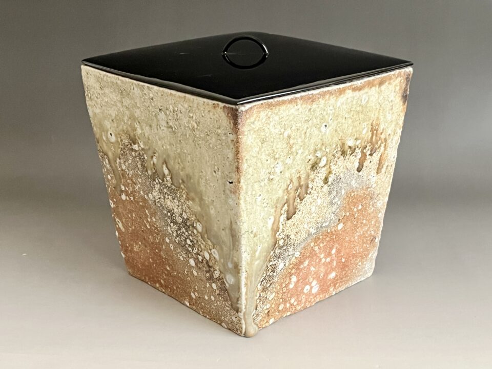 谷清右衛門　信楽　水指　四方　角水指　茶道具