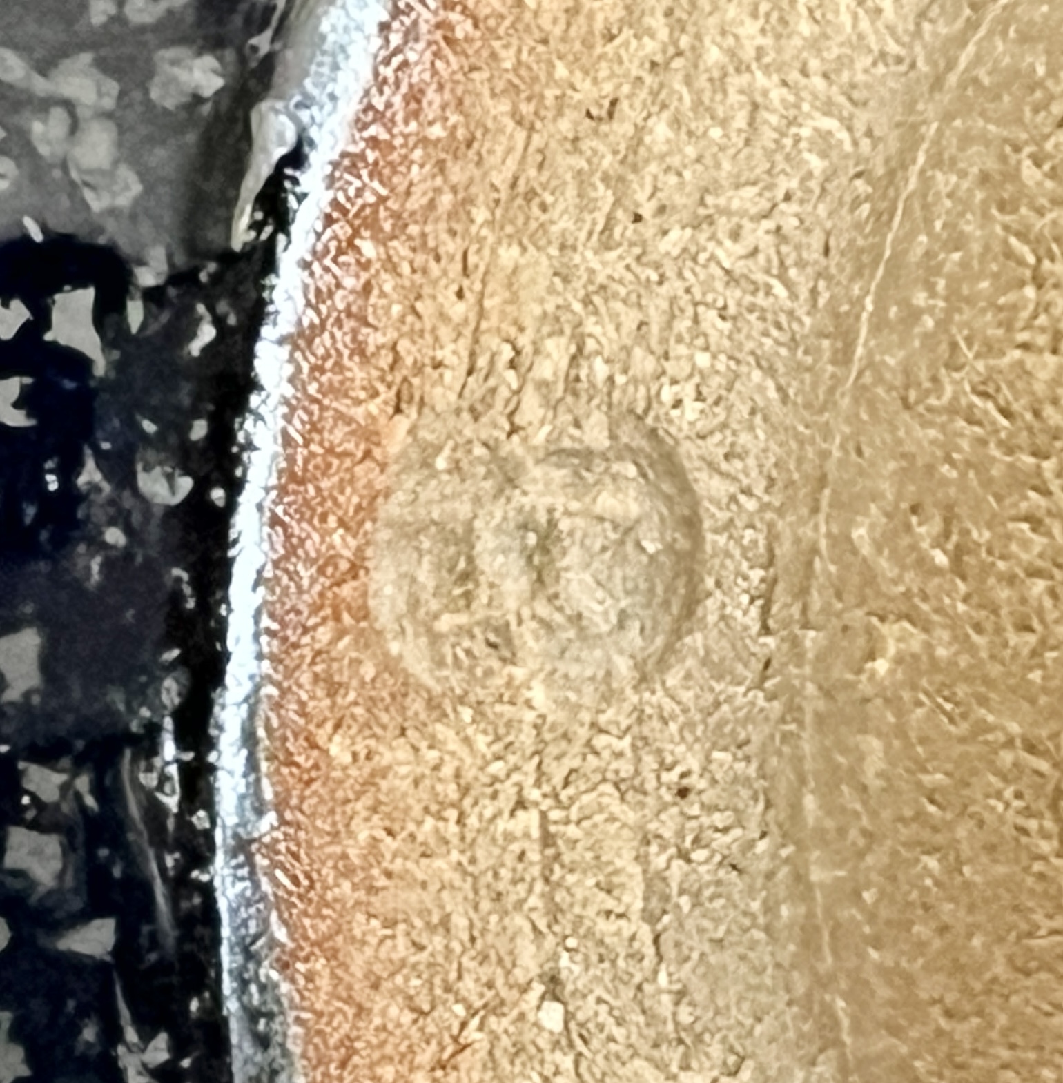 陶印（作印）：高台脇に『幸』の印がございます