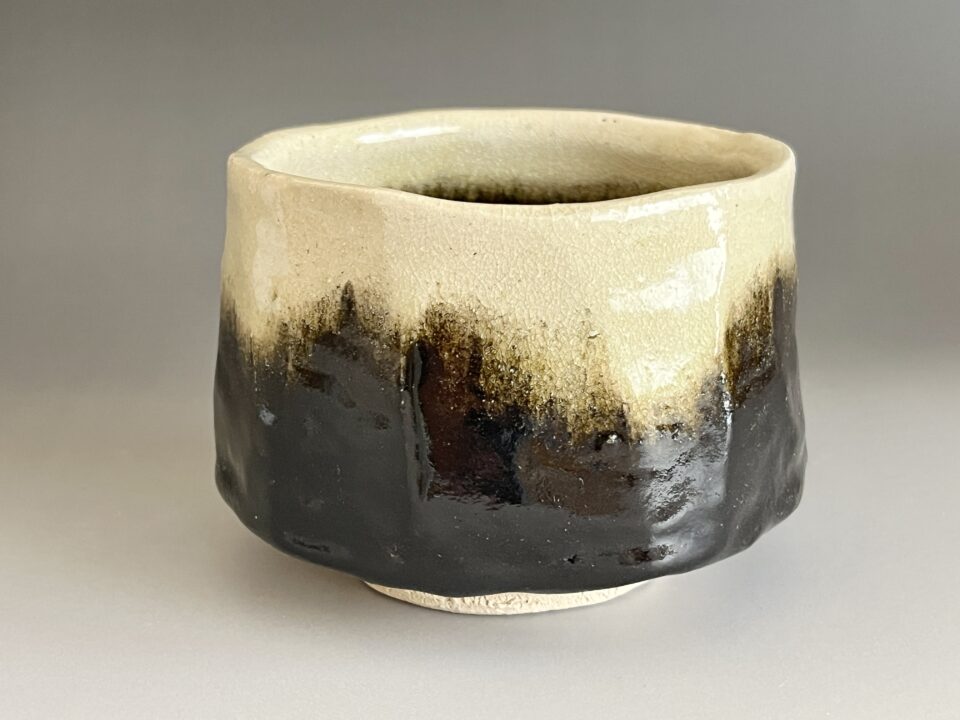 ★ 中島正雄 （師 日根野作三）　瀬戸黒　富士茶碗　茶道具　引出し黒