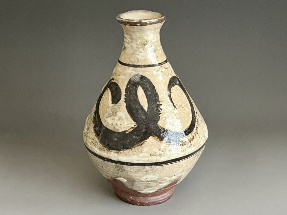 四代 真清水蔵六　（眞清水蔵六）　鶏龍山写　鉄絵徳利　傘寿記念　酒器