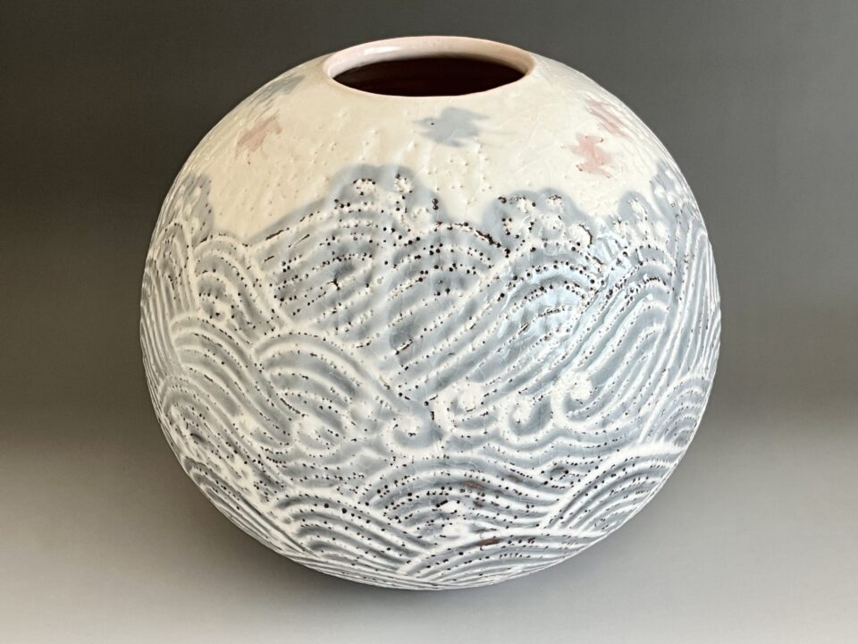 ★ 林亮次　荘山窯　鼡志野　波千鳥文　壷　胴径29.5㎝　大壷　丸壷　花入　花器