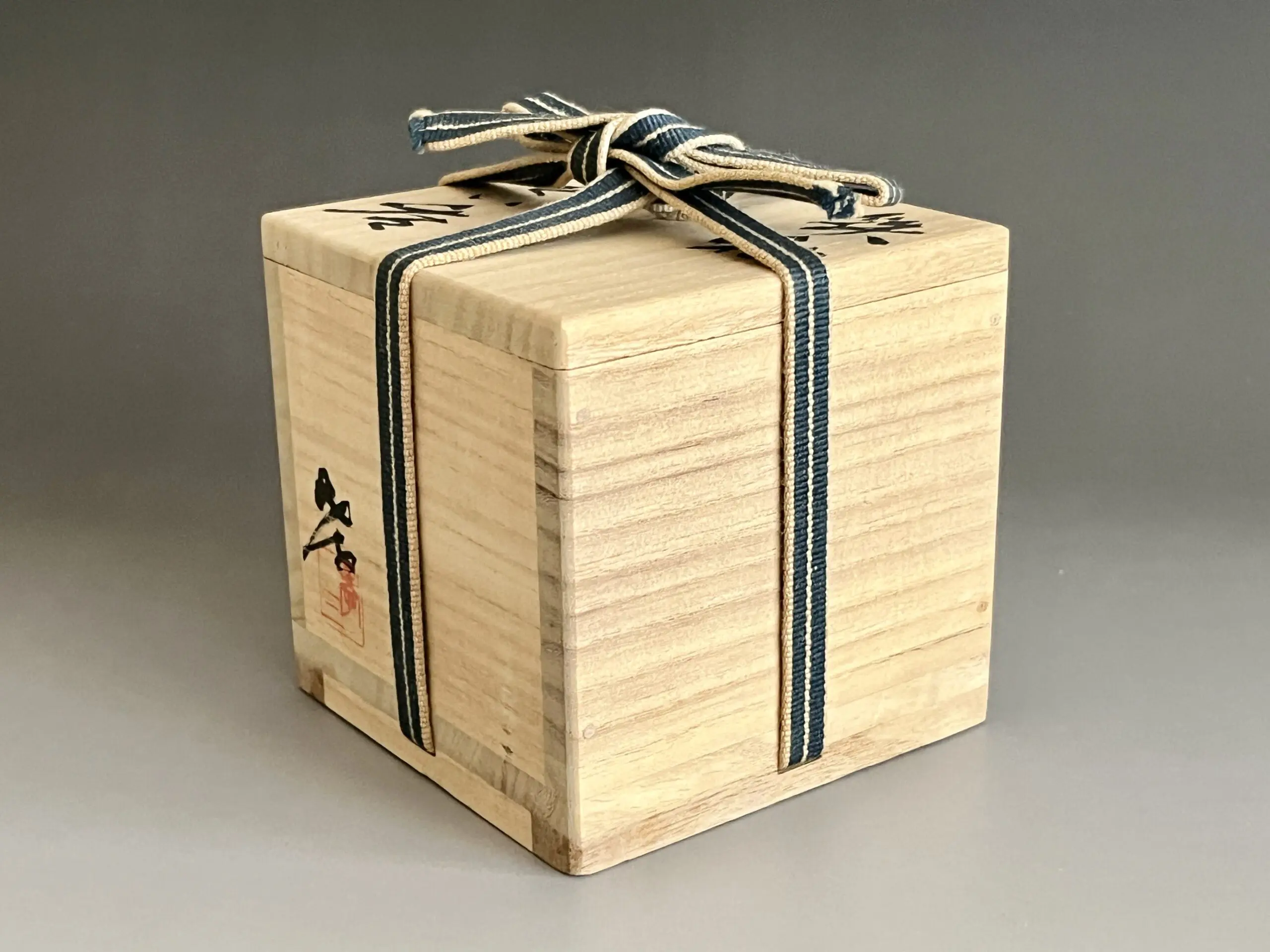 共箱／共布／陶歴