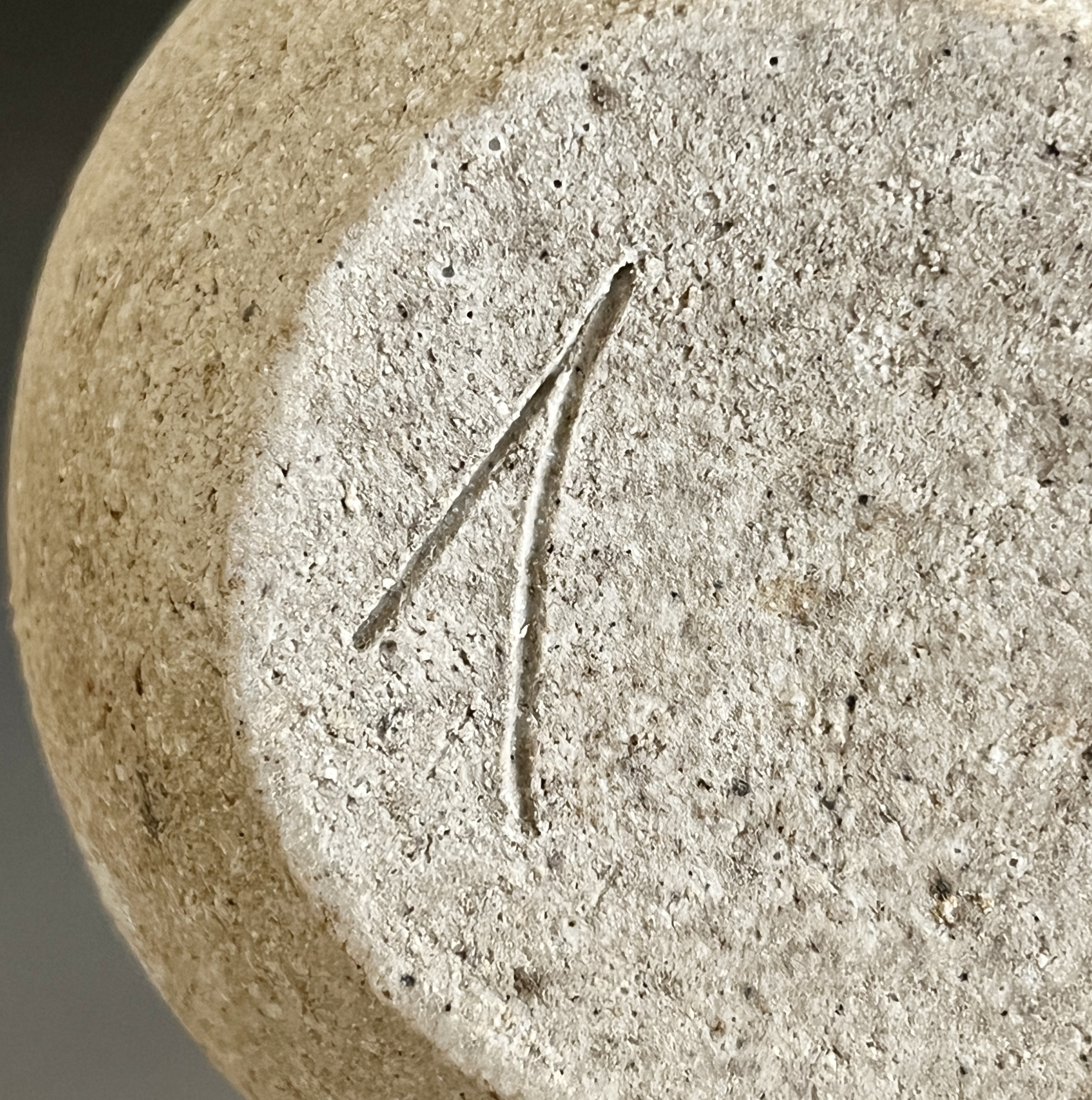 江崎一生　常滑焼　灰釉　壷　徳利　花瓶　花入　花器　酒器の陶印