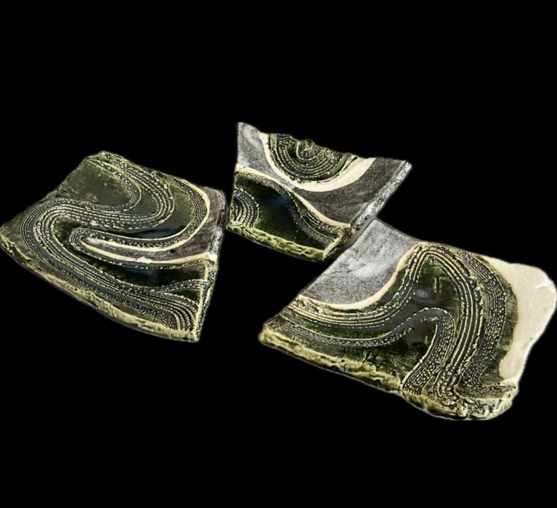 加藤掴也 （師 日根野作三） 織部　足付き組皿　流線文　変わり皿　三客　大皿　懐石　会席　和食器