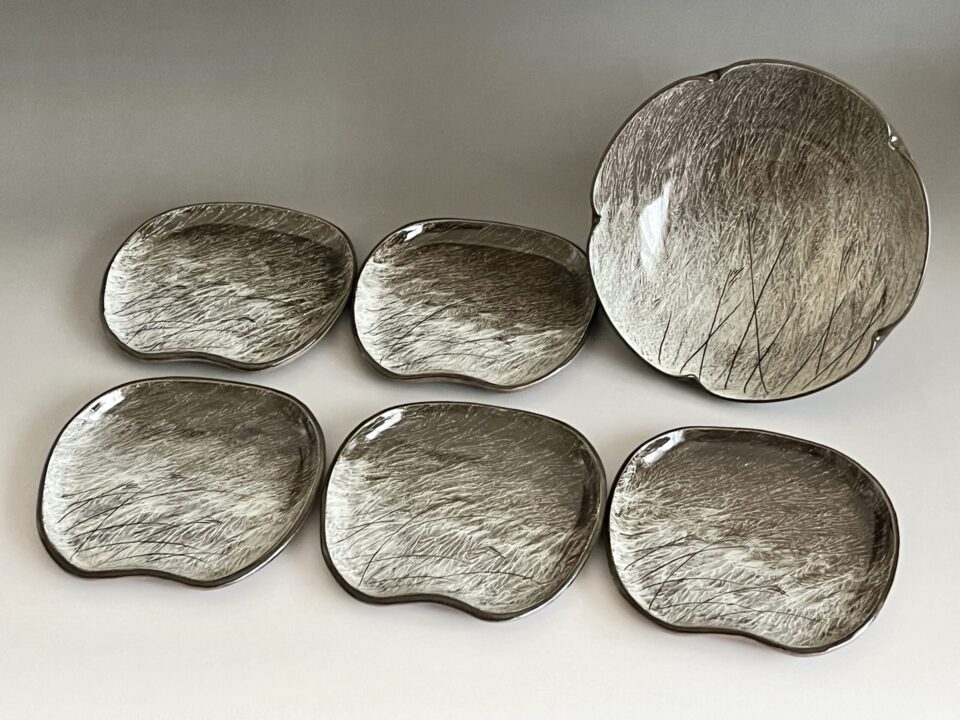 十三代 横石臥牛　現川焼　豊瑞軒　芒文　銘々皿五客　菓子鉢　2点セット　刷毛目　和食器　組皿