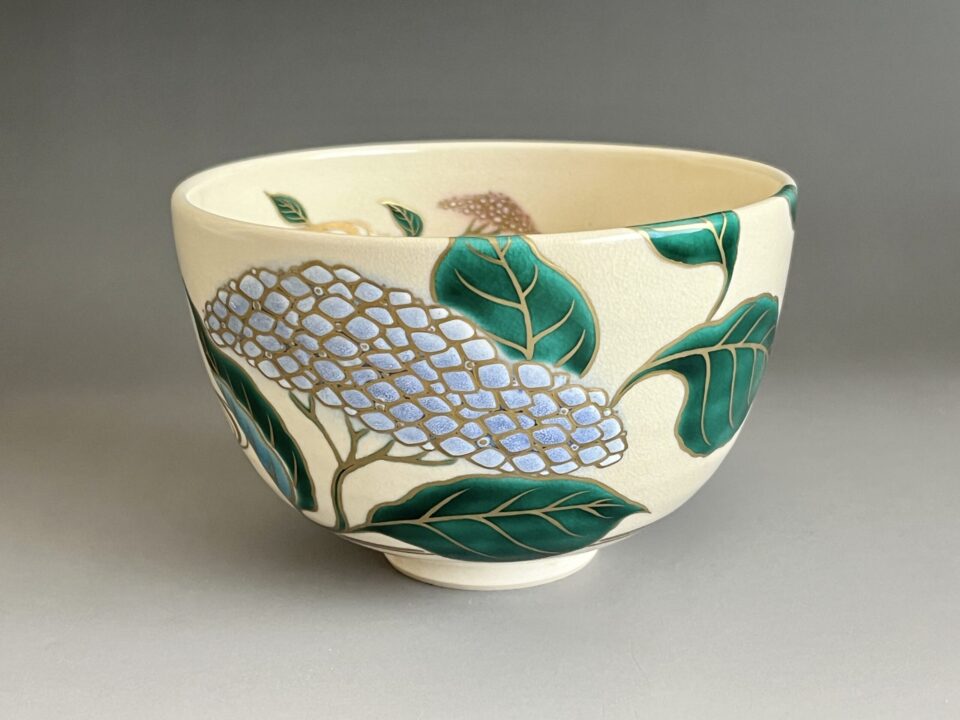 杉田祥平　清閑寺窯　色絵紫陽花画　茶碗　あじさい　茶道具