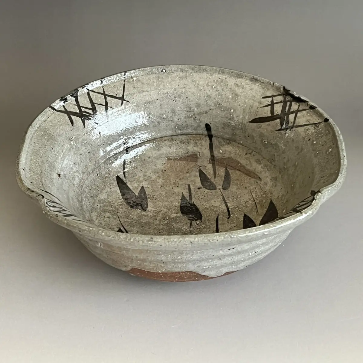 希少作★吉田明★輪花鉢★唐津系 ☆ 吉田明 （師 江崎一生） 絵唐津 輪花鉢 和食器 | 陶酔庵 -tousuian-