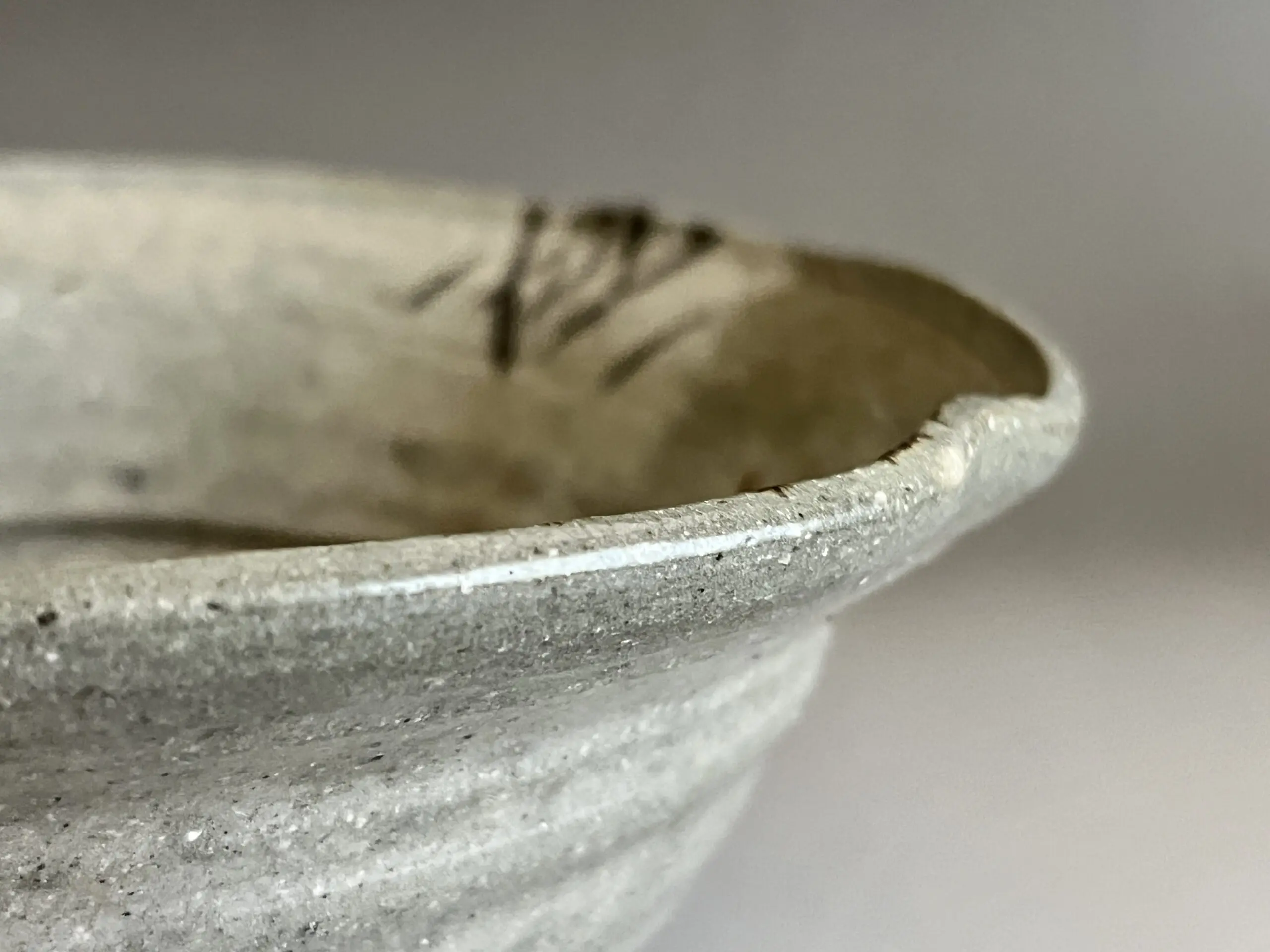 ☆ 吉田明 （師 江崎一生） 絵唐津 輪花鉢 和食器 | 陶酔庵 -tousuian-